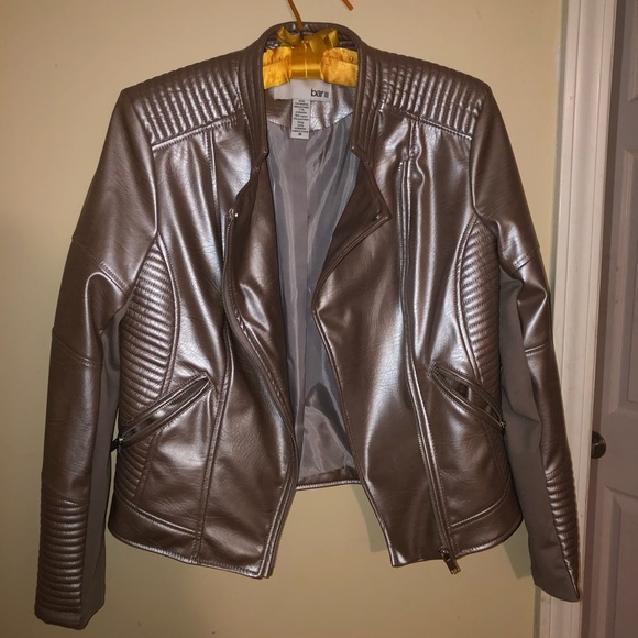 Light pink leather jacket - Picture 1 of 5